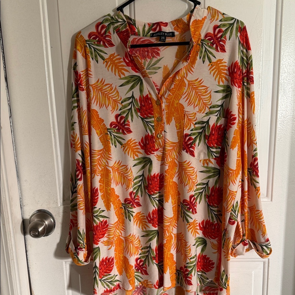 Ashley Blue Cream Tropical Button-Front Tunic with Orange & Red Leaves